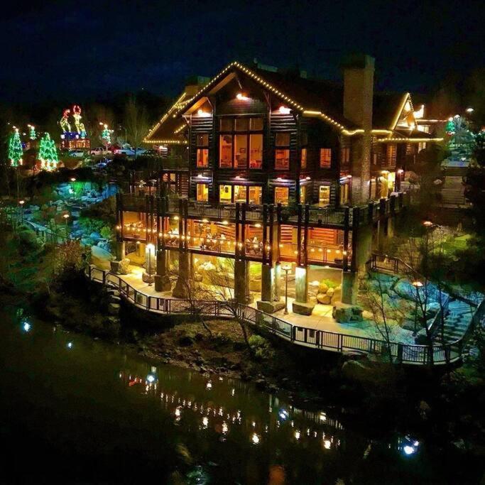 Bear Mountain - Suite 6 グランツ・パス エクステリア 写真